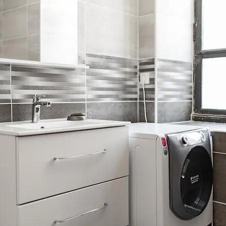 Apartman Centre -cosy 2 Pieces-clim-af